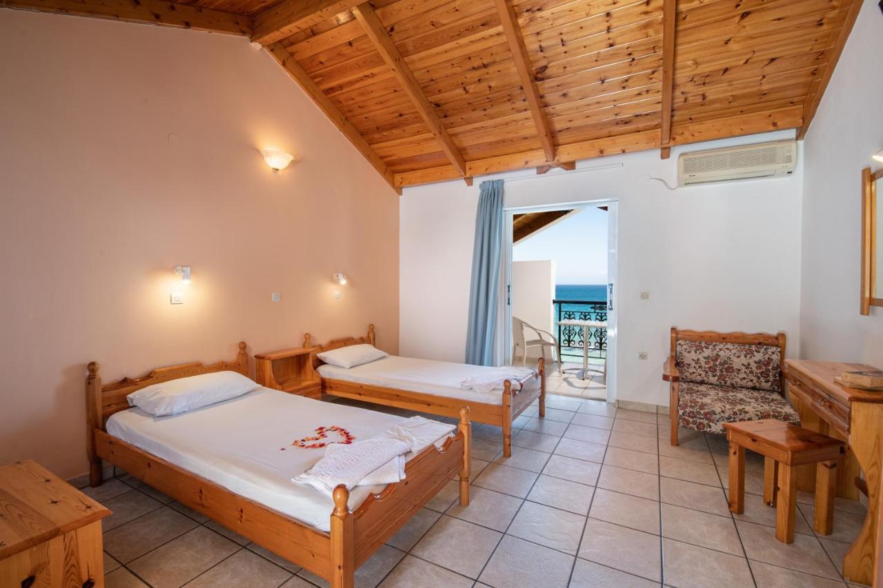 Achillion Apartments & Studios Amoudi Esterno foto