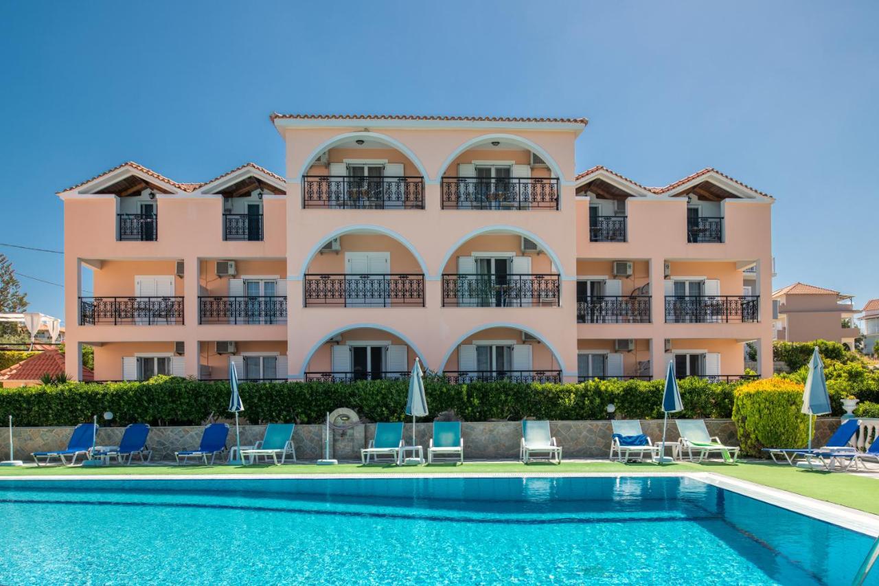 Achillion Apartments & Studios Amoudi Esterno foto